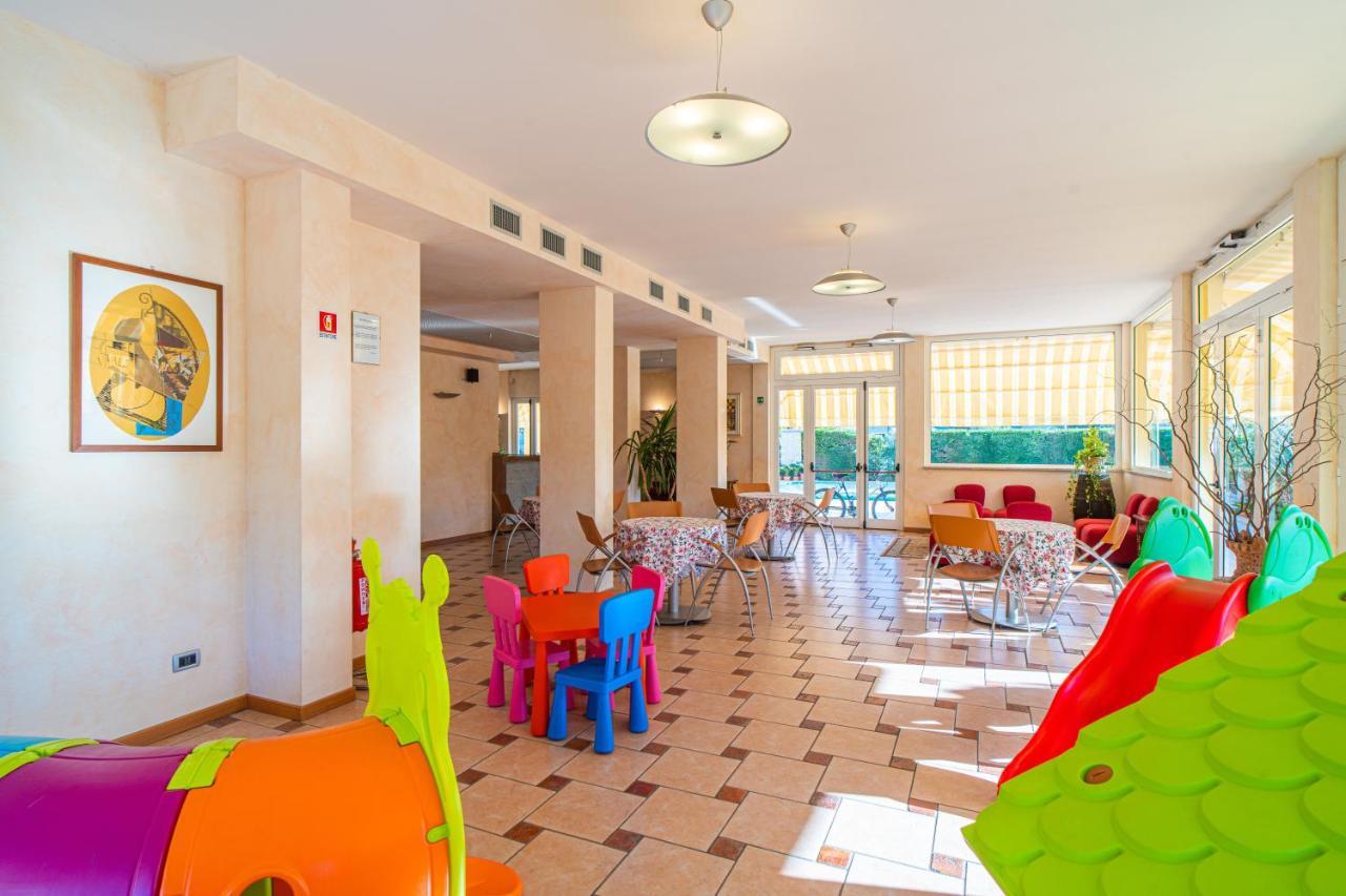 Residence Villa Gloria Борджо-Верецци Экстерьер фото